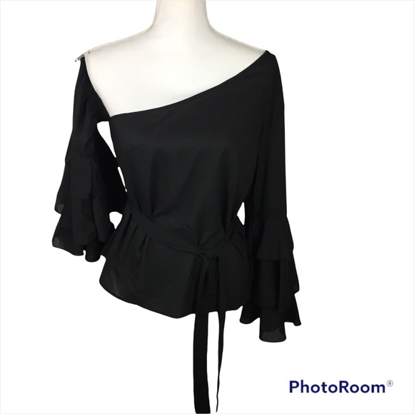 Tops - NWOT Black One Shoulder Ruffled Top Party Holiday New Year’s Size Medium
